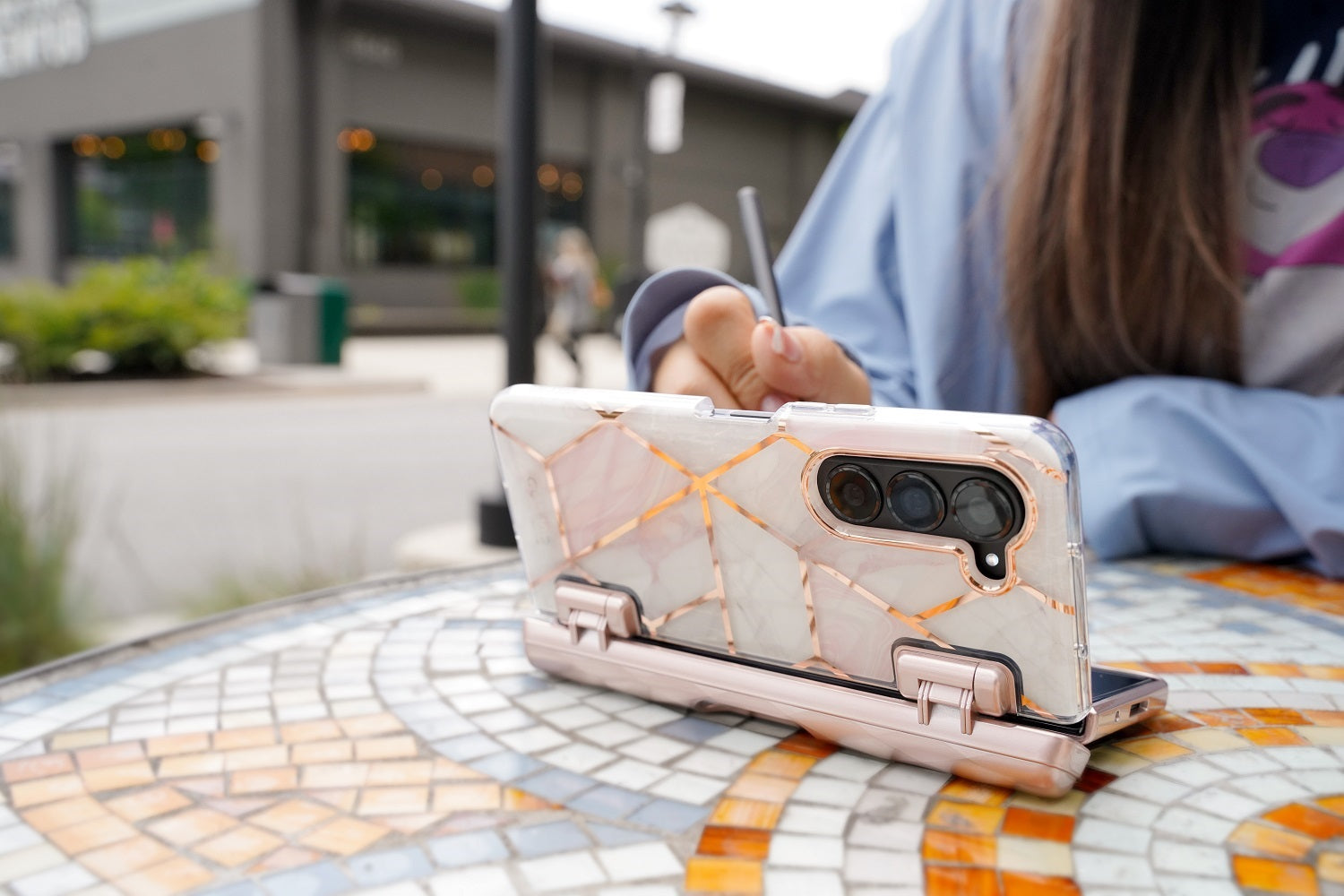 Fashion Meets Function: Innovative Protective Phone Cases Fashion Meets Function: Innovative Protective Phone Cases