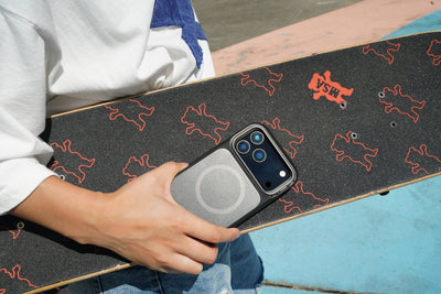 From Office to Outdoors: iPhone 17 Pro Max for the Power Lifestyle